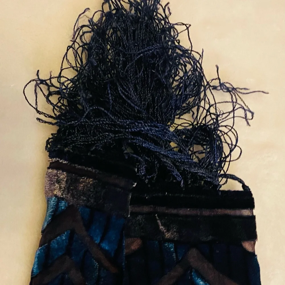 Scarf Velvet Devore Ornate Blue and Black Scarf Fine Silk Viscose Burnt Out NWOT - Picture 7 of 10